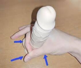 an example of performing penis enlargement exercises